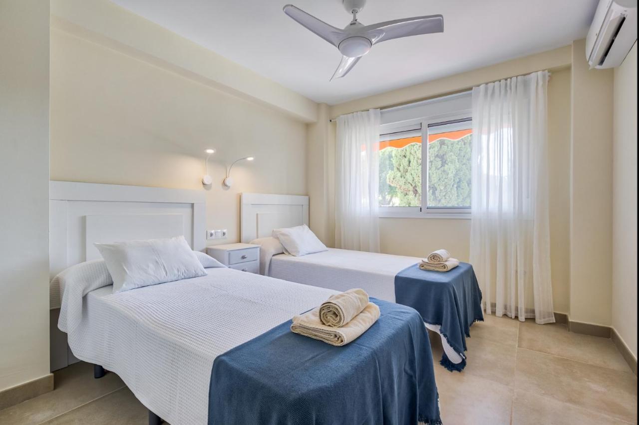 Sur Suites Alhambra フエンヒロラ エクステリア 写真