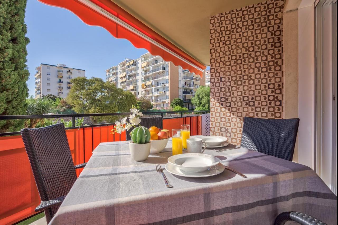 Sur Suites Alhambra フエンヒロラ エクステリア 写真
